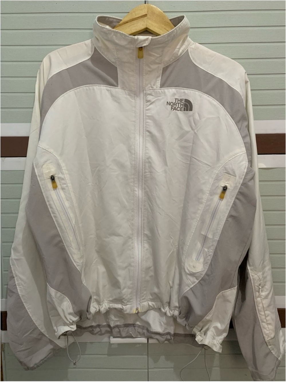 The North Face Softshell Flight Series Jacket - cream & grey